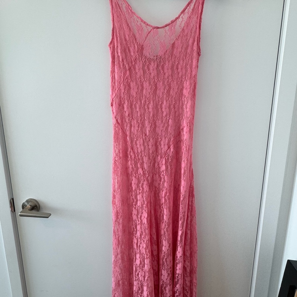 Gimaguas Pink Lace Maxi Dress